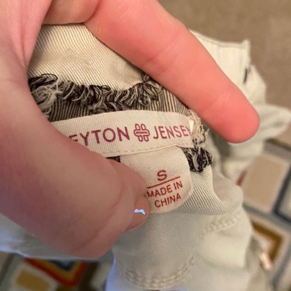 Evereve Khaki Green Peyton Jensen Itasca Military-Style Vest - Picture 3 of 3